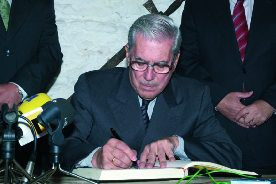 Mario Vargas Llosa